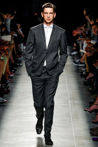 Look 6